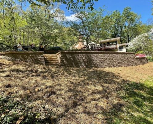 retaining wall builders near me